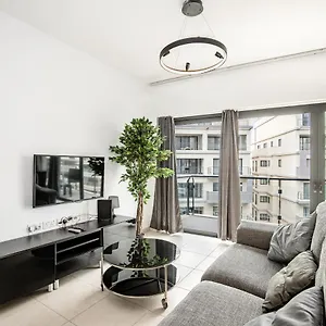  Appartamento Modern In The Heart Of St Julians Malta