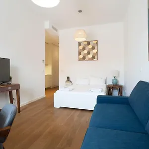 Flh Restauradores Modern Lisbona
